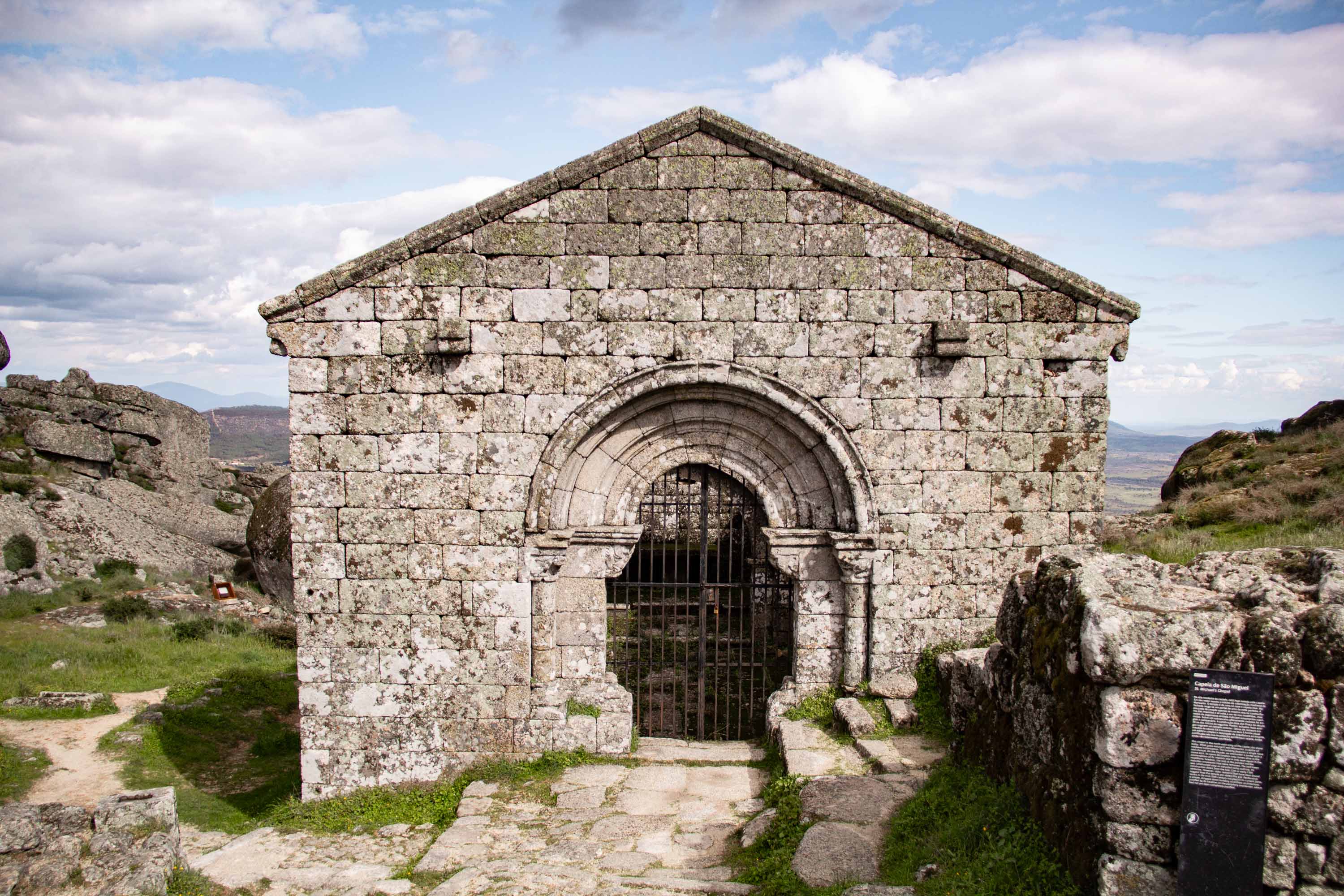 Igreja de São Miguel —— 2025