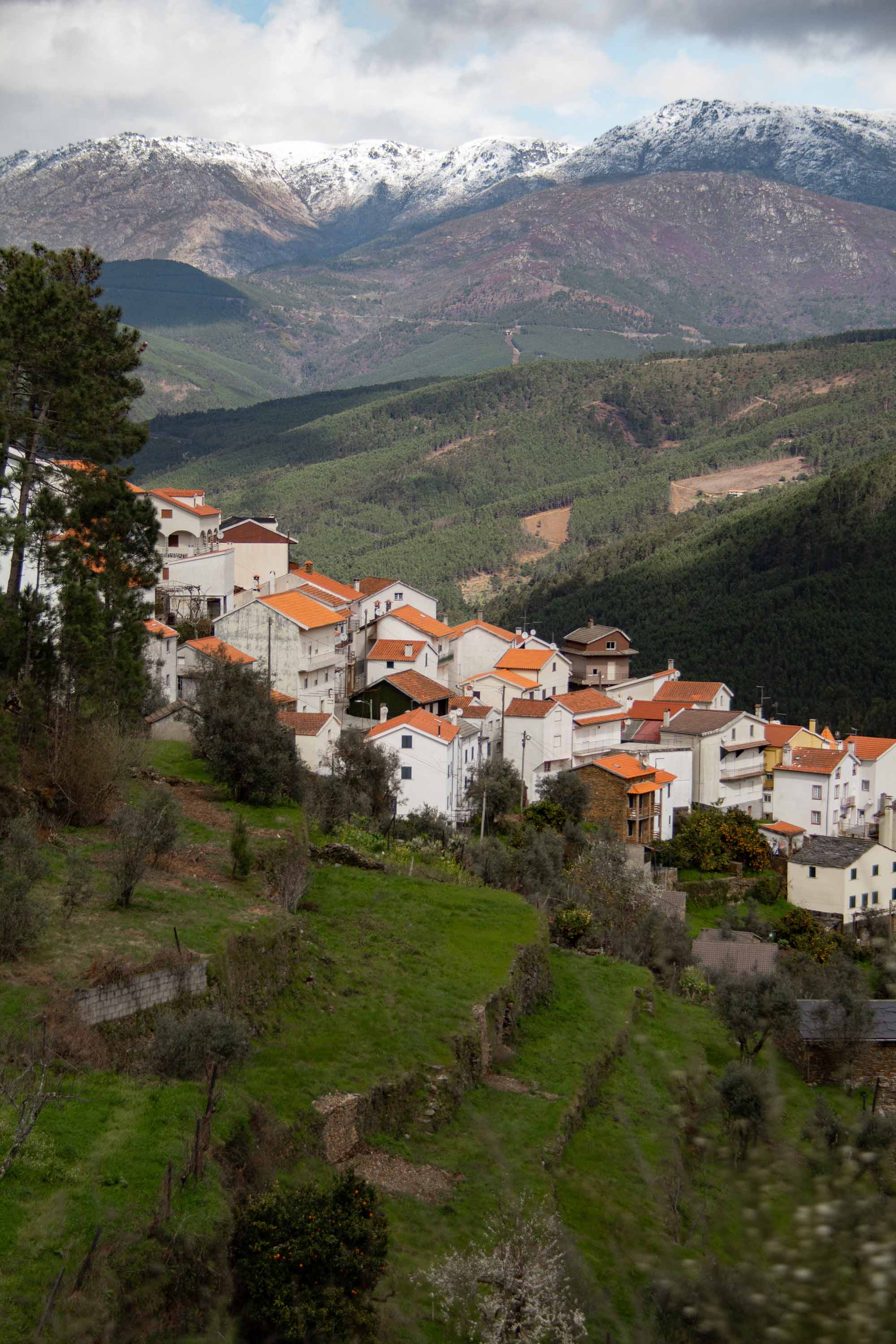 Road to Piódão —— 2025