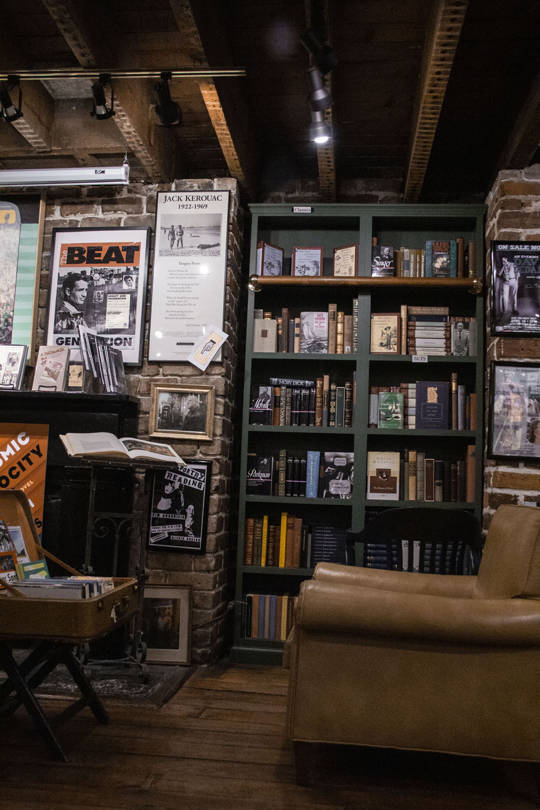 Old Lady Bookstore —— 2020