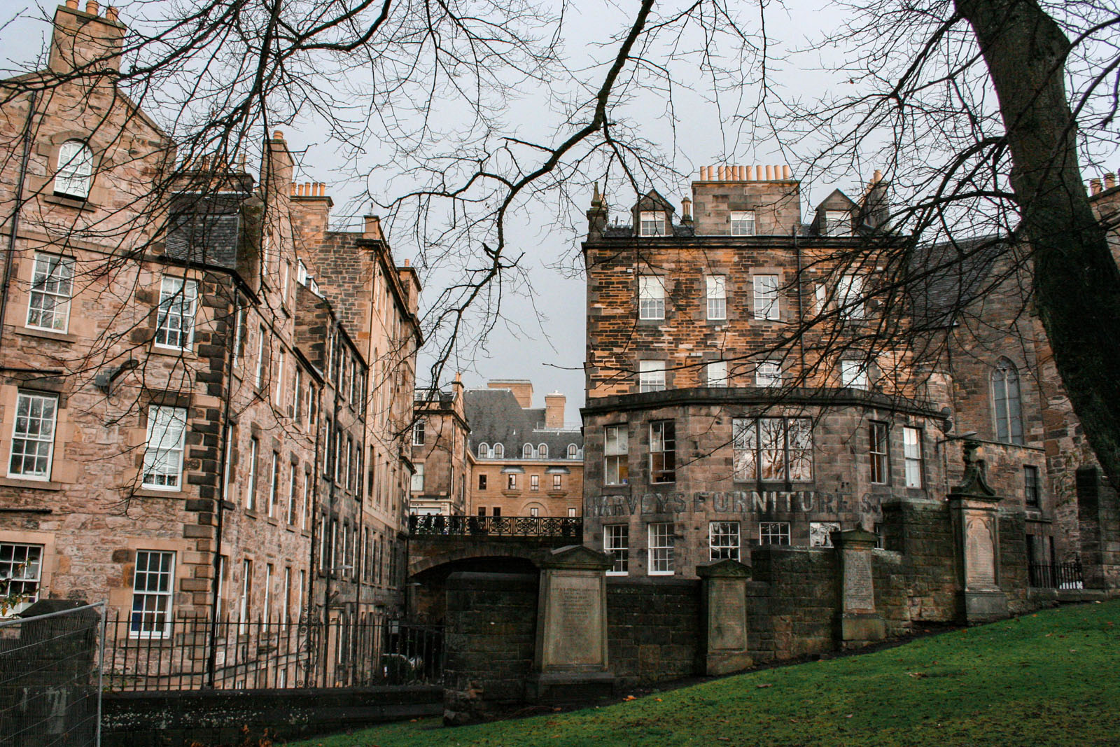 Greyfriars Kirkyard —— 2018
